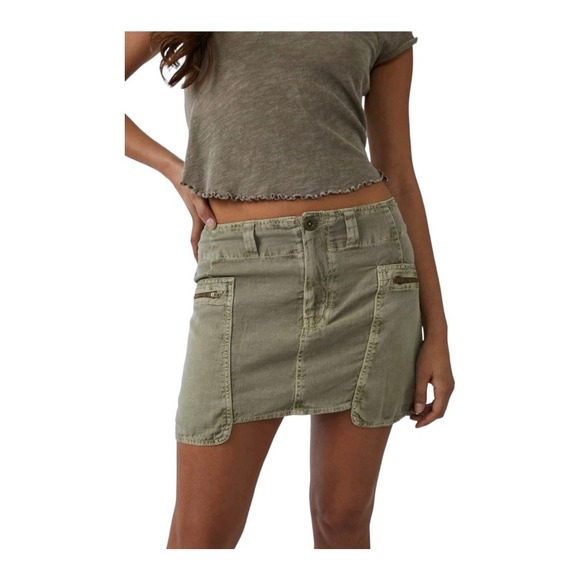 Free People Dresses & Skirts - NEW Free People Nevada Utility Mini Skirt 2 Green Cargo Asymmetrical Zip Pocket